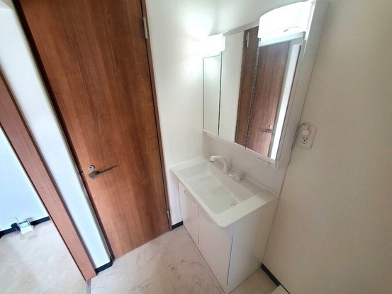 apartment 千葉県習志野市東習志野５丁目19-17 宮澤マンションC号室
