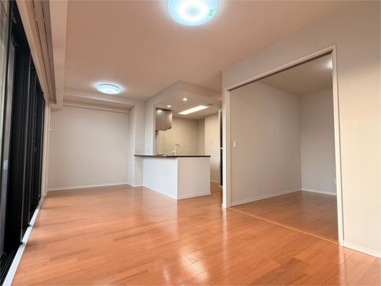 apartment 奈良県奈良市学園南３丁目１番２号 ル・シエル学園前南館１・２階