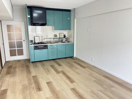 apartment 奈良県奈良市高天町３８番地３ 近鉄高天ビル１階