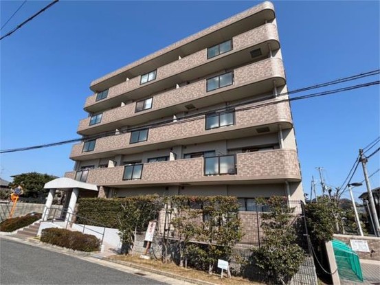 apartment 奈良県奈良市高天町３８番地３ 近鉄高天ビル１階
