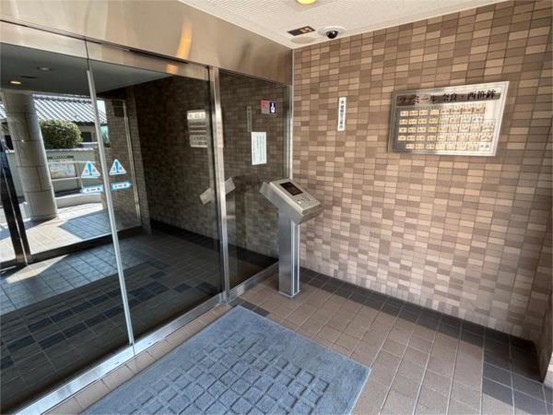 apartment 奈良県奈良市高天町３８番地３ 近鉄高天ビル１階