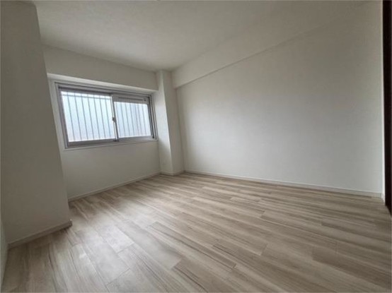 apartment 奈良県奈良市高天町３８番地３ 近鉄高天ビル１階