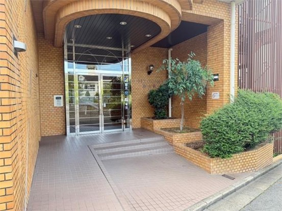 apartment 奈良県奈良市高天町３８番地３ 近鉄高天ビル１階