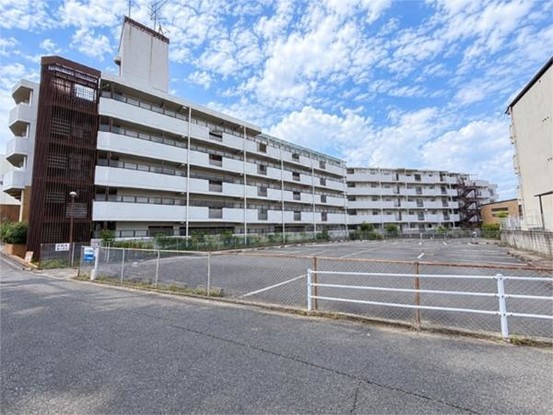apartment 奈良県奈良市高天町３８番地３ 近鉄高天ビル１階