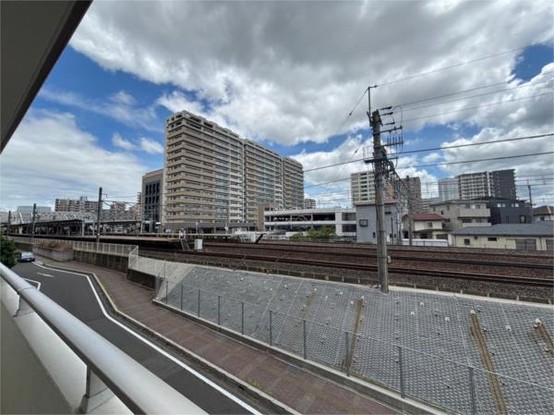 apartment 滋賀県草津市渋川１丁目２番１５号　 くさつビル１階