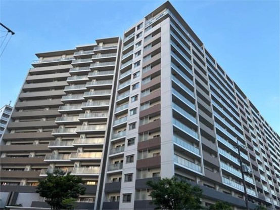 apartment 滋賀県草津市渋川１丁目２番１５号　 くさつビル１階