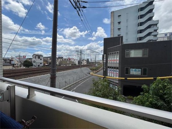 apartment 滋賀県草津市渋川１丁目２番１５号　 くさつビル１階