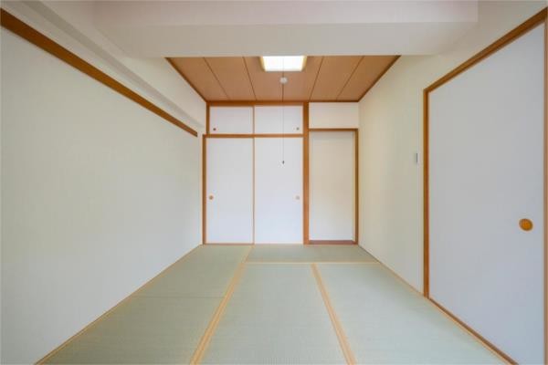 apartment 三重県四日市市諏訪栄町７番３４号 近鉄百貨店２階