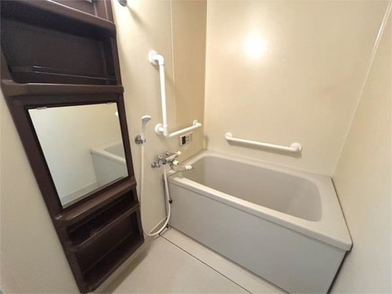 apartment 三重県四日市市諏訪栄町７番３４号 近鉄百貨店２階