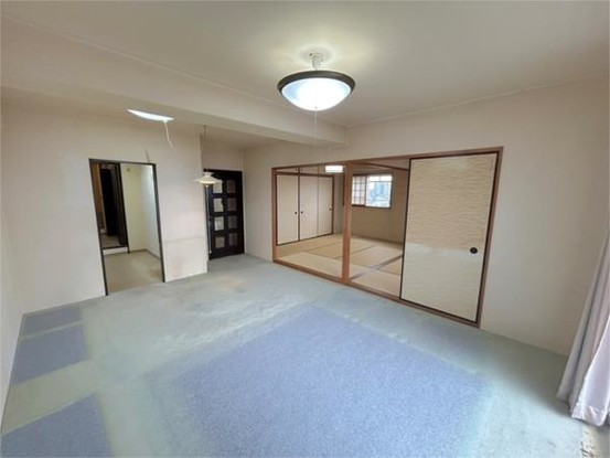 apartment 三重県四日市市諏訪栄町７番３４号 近鉄百貨店２階