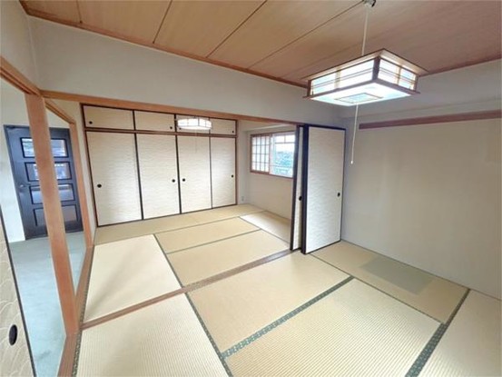 apartment 三重県四日市市諏訪栄町７番３４号 近鉄百貨店２階