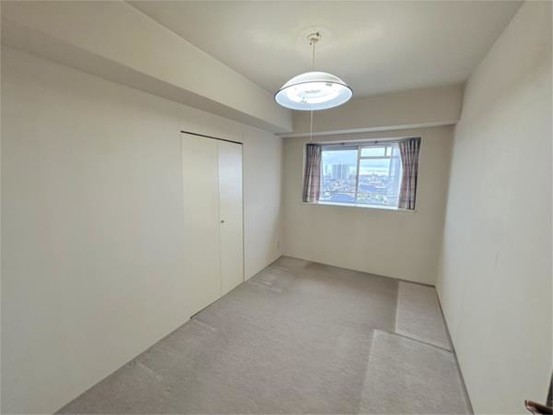 apartment 三重県四日市市諏訪栄町７番３４号 近鉄百貨店２階