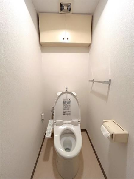 apartment 三重県四日市市諏訪栄町７番３４号 近鉄百貨店２階