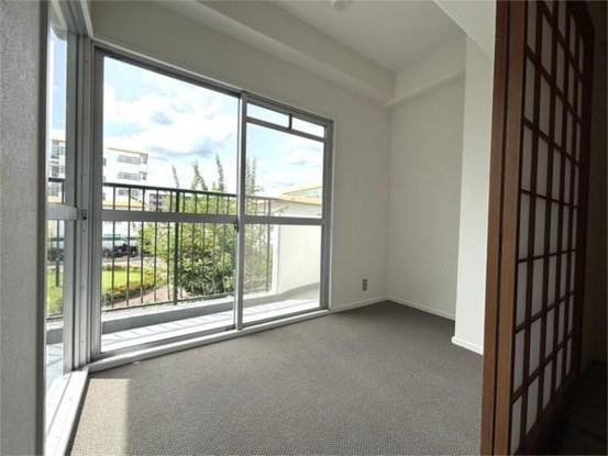 apartment 京都府宇治市広野町西裏１－１６ サンマルシェ大久保１Ｆ