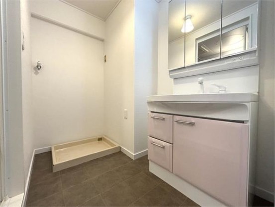 apartment 京都府宇治市広野町西裏１－１６ サンマルシェ大久保１Ｆ