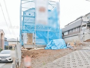 グラファーレ横浜市白幡仲町の外観
