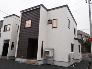 サンガーデン城東4丁目の外観