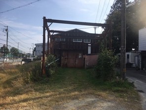 松阪市久保町 工場付土地の外観