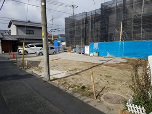 ファミーユ 川西・小戸の外観