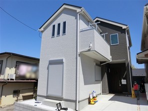 横浜市南区六ツ川の家の外観