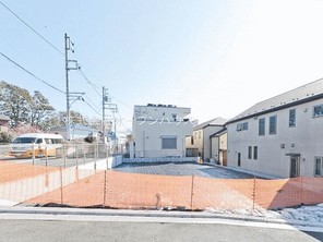 横浜市神奈川区白楽の宅地の外観
