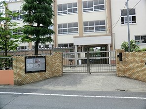 足立区伊興本町1丁目のその他
