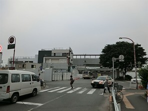 調布市西つつじケ丘の宅地の外観
