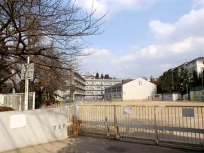 グラファーレ横浜市上野町売地の外観
