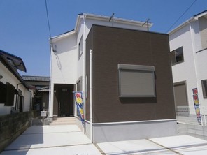 東大阪市立花町 新築分譲住宅の外観