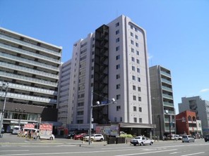 コスモビュー豊平橋の外観