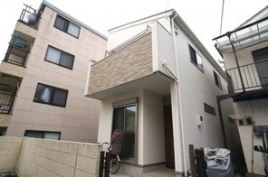 川口市中青木1丁目 中古住宅の間取り図
