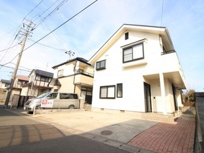 Albaアルパ 旭丘堤1丁目の外観
