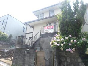 多摩市桜ケ丘4丁目戸建の外観