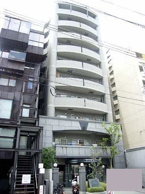 フィエルテ四条烏丸シュッド 事務所の外観