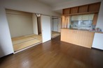 朝日プラザ八木東のリビング