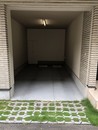 ロニフ・タウンハウス粕屋中央A棟の駐車場