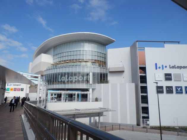 夏なのに ららぽーと海老名 は雪が降る 1日限定イベント開催 ヨムーノ