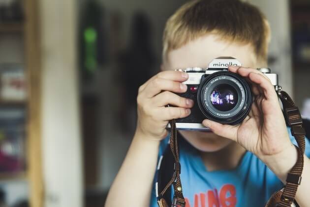 メリットとデメリット】家族の思い出写真は印刷する？しない？  ヨムーノ