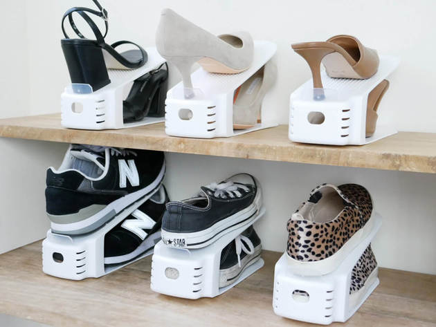 おすすめの靴収納アイデア パンプス ハイヒール スニーカーも取り出しやすい地味スゴ ホルダー ヨムーノ