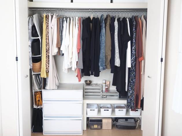 バッグ収納はハンガータイプ マワハンガー必須 収納好きさんのクローゼット大公開 ヨムーノ