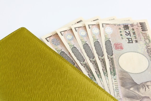 お金が貯まる人の 財布 には共通点があった 超簡単な10のコツとは ヨムーノ