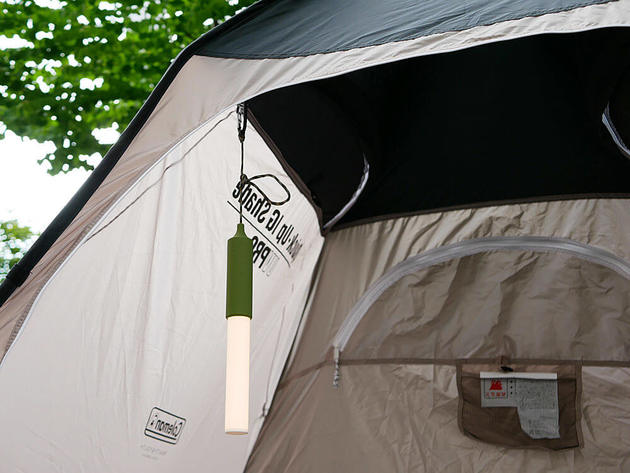 コレ100均じゃなかった スティック型ライト キャンプや災害時に存在感増すsos点滅は必見 ヨムーノ