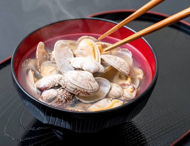 噛んだら砂ジャリ 泣 あさり砂抜きの裏ワザ Tvで話題 王道vsたった5分 食べ比べてみた ヨムーノ