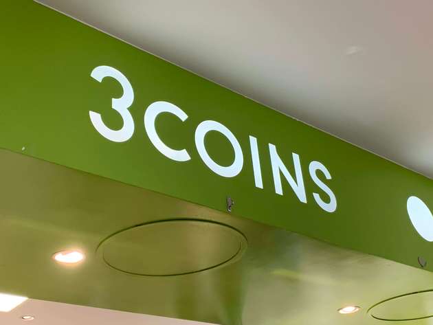 もはやインテリア 3coins クリアコットンケース でコットンやスポンジを 見せる収納 に ヨムーノ