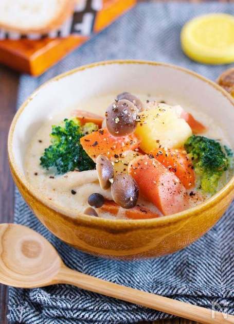 お気に入り数3000超え 悶絶級に美味しい 具沢山ごちそうスープ 12選 ヨムーノ