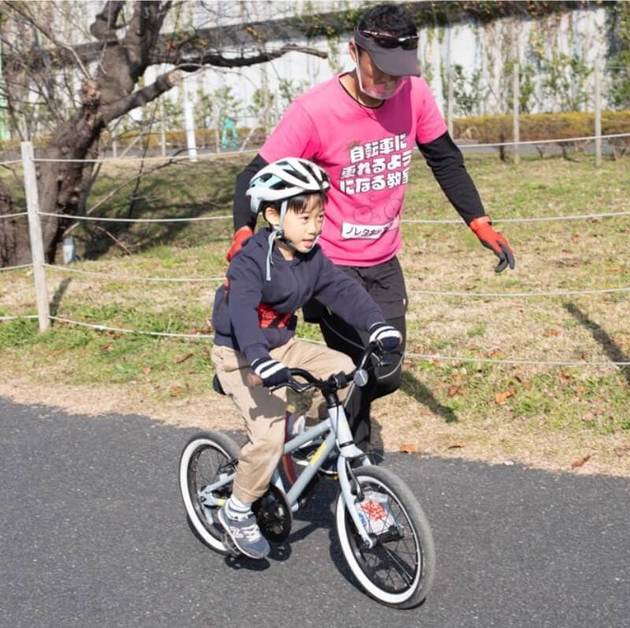 自転車 漕ぐ 練習