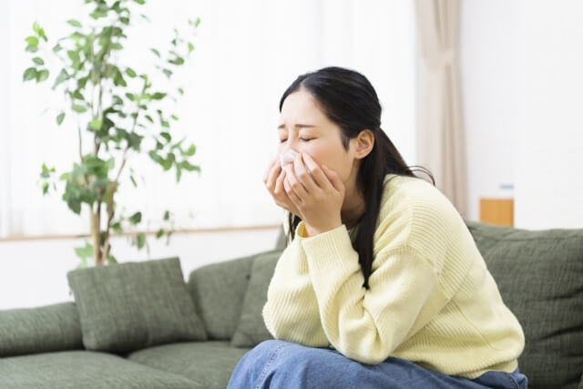 医師監修 秋の花粉症対策 ドラッグストアで買える 眠くならない漢方薬 ヨムーノ