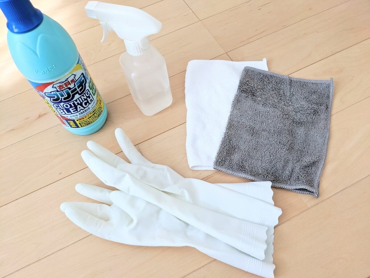 壁紙掃除は意外と簡単 掃除プロ監修 ふだん 汚れた時のお手入れ方法 ヨムーノ