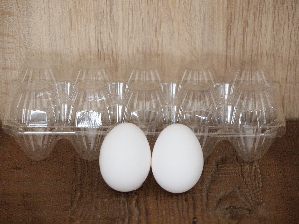 卵同士をぶつける のが正解 卵の割り方 毎日50個卵を割った管理栄養士直伝 ヨムーノ