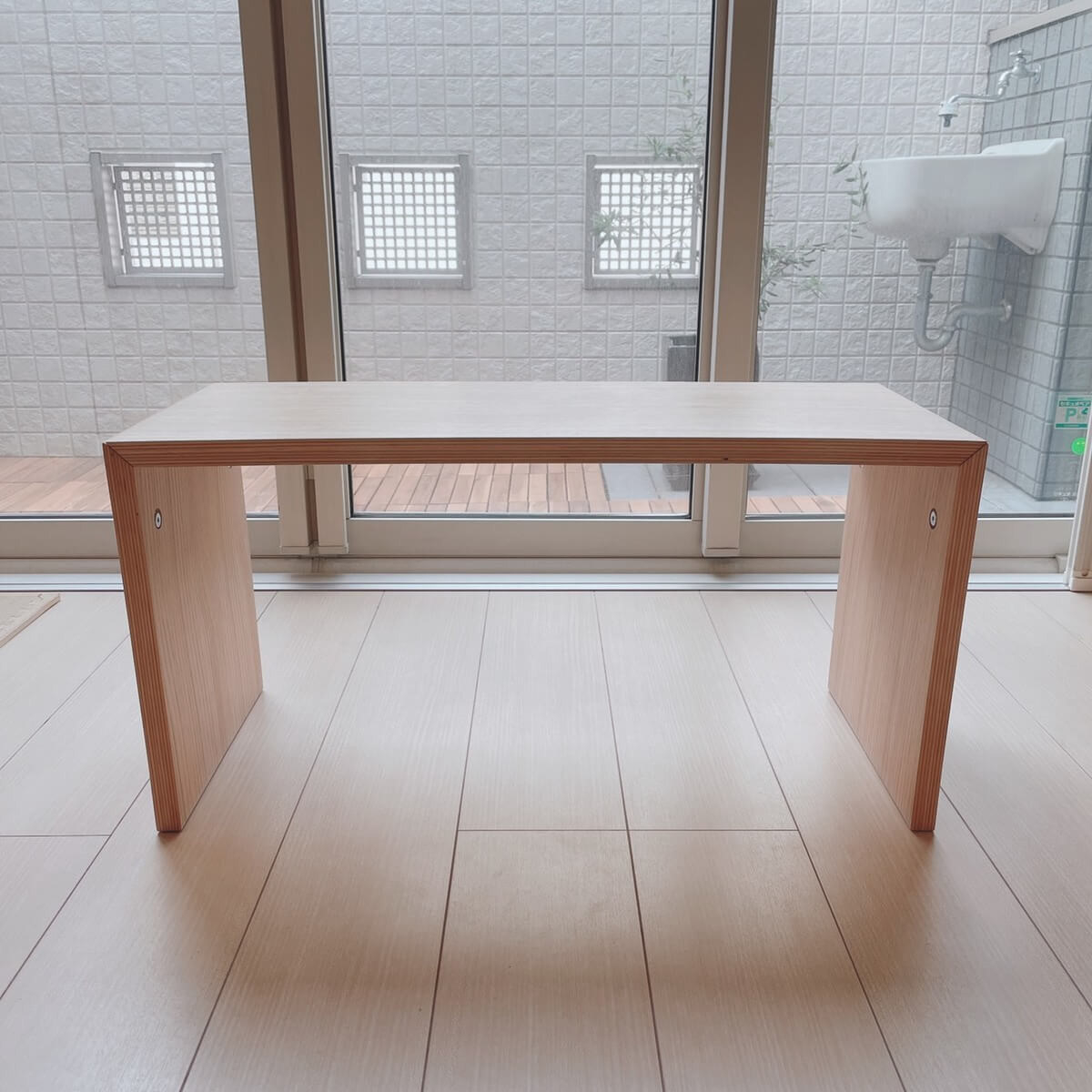 無印良品 コの字家具タモ材 幅70㎝ - センターテーブル